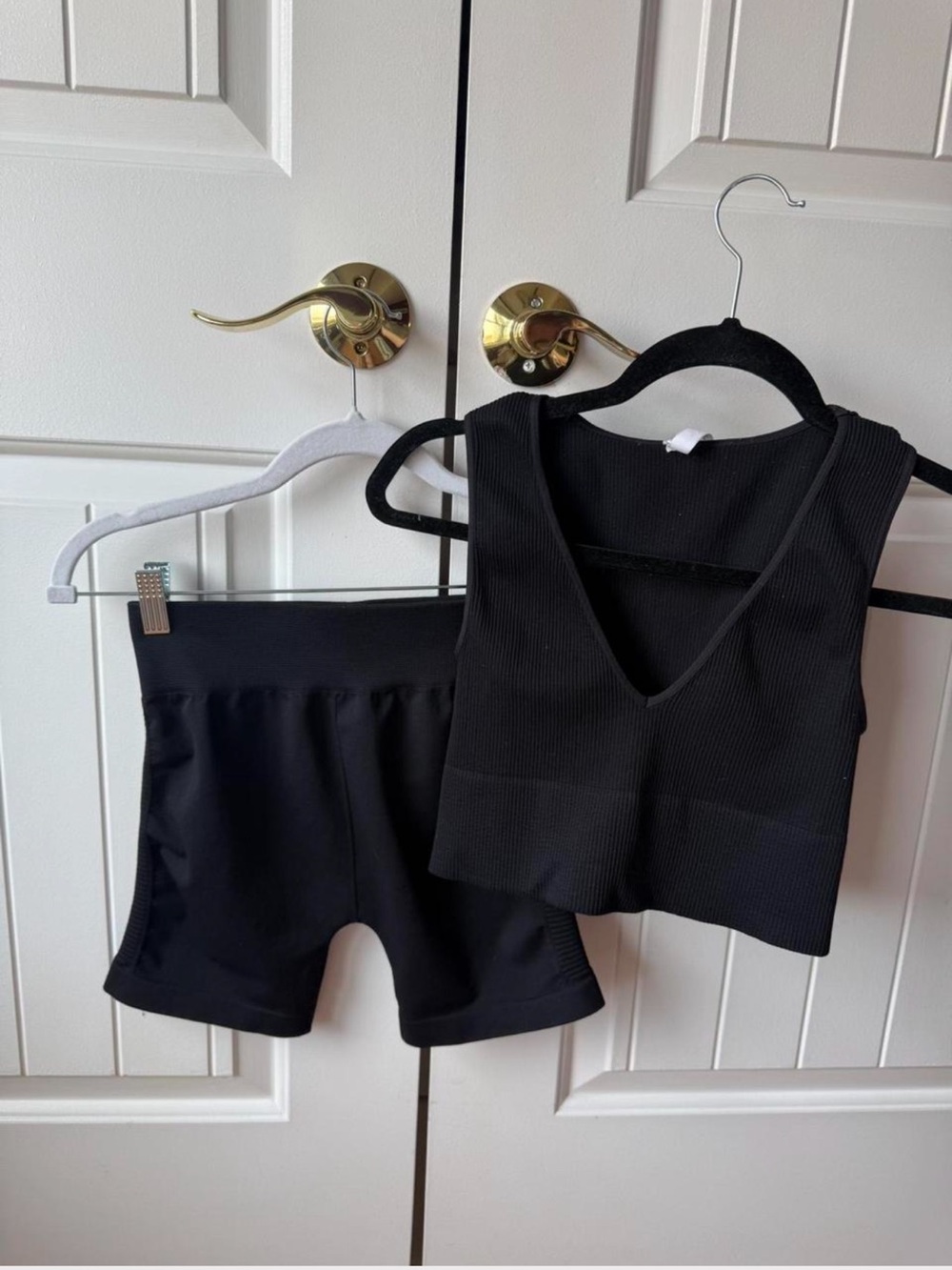 Black Ribbed 2-Piece Activewear Set Crop Top & Shorts